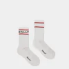 Bally Stripe Socken In Weiß und Tiefrubinrot