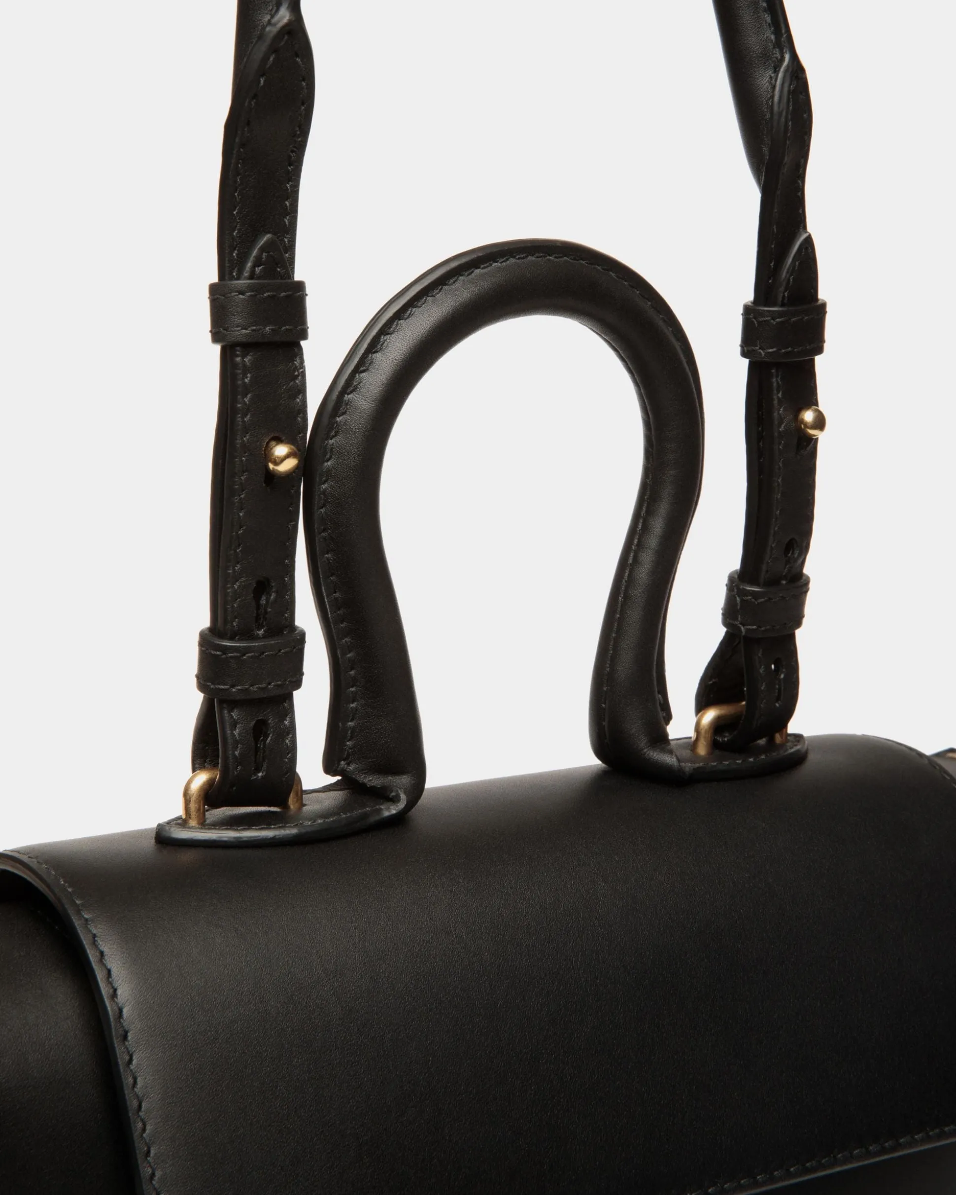Belle Henkeltasche Aus Leder In Schwarz