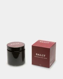 Braune Schuhcreme