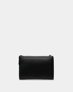 Code Pochette Aus Genarbtem Leder In Schwarz