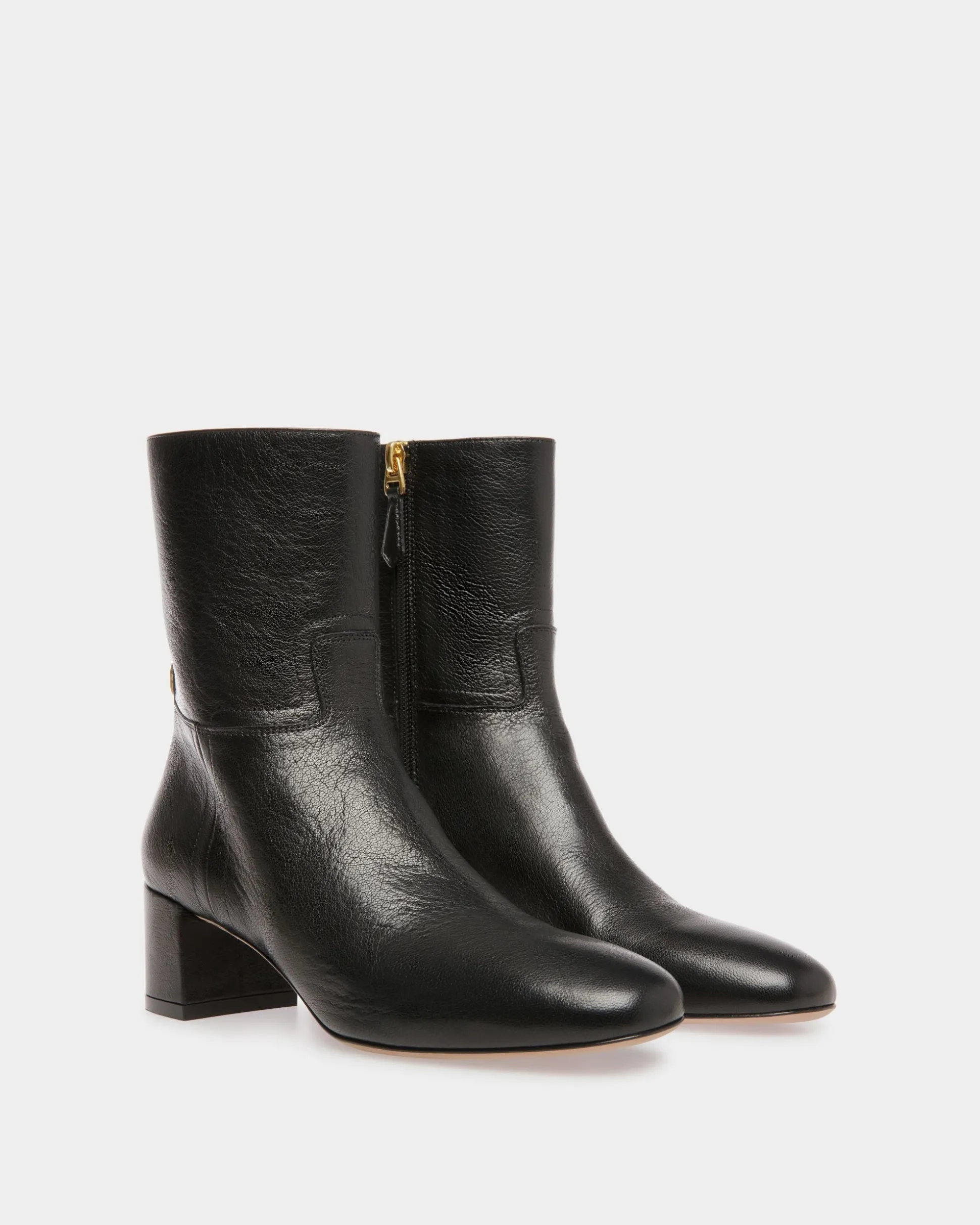 Daily Emblem Stiefelette Aus Leder In Schwarz