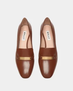 Deco Pump In Braunem Leder