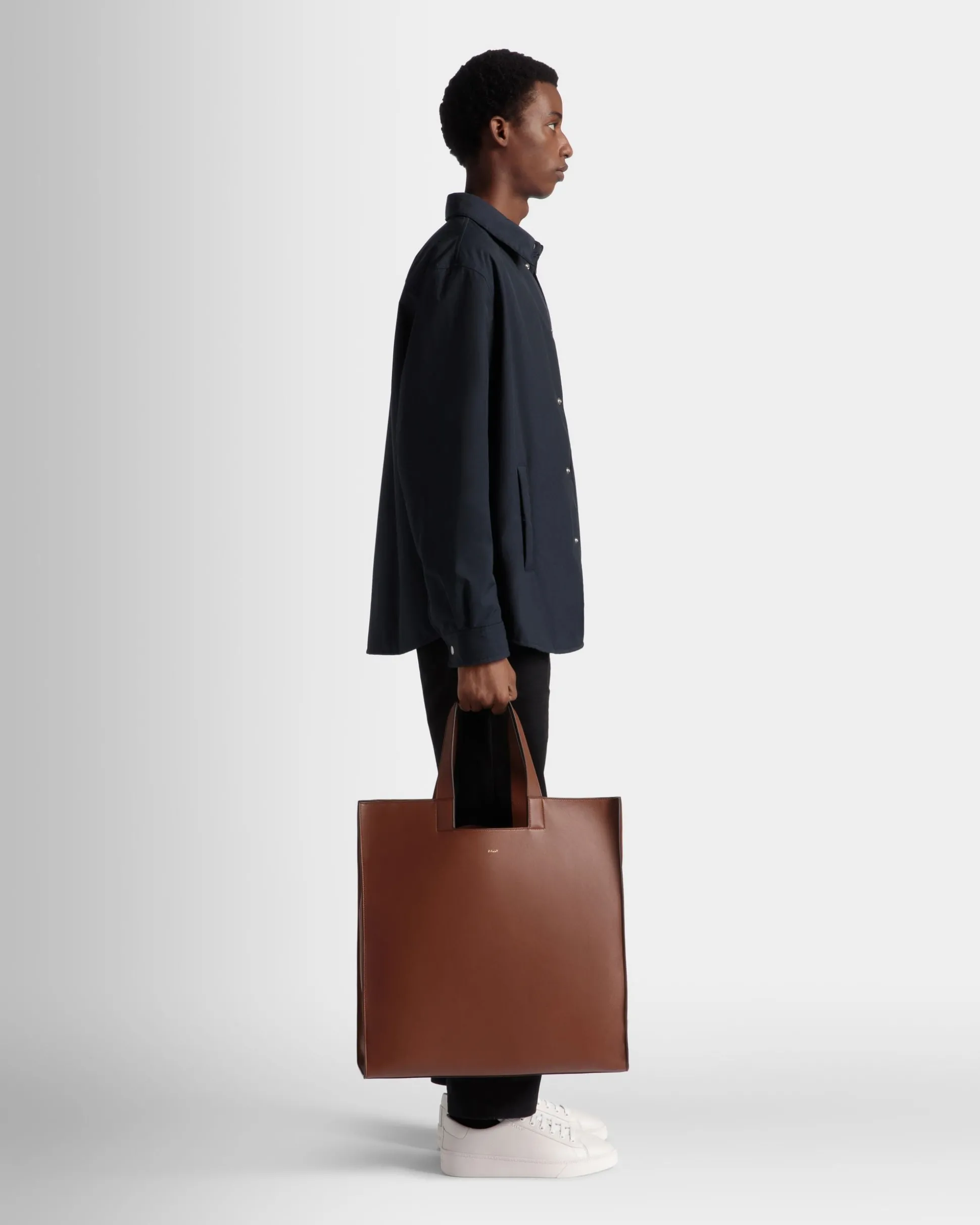 Easy Bally Tragetasche Aus Leder In Braun