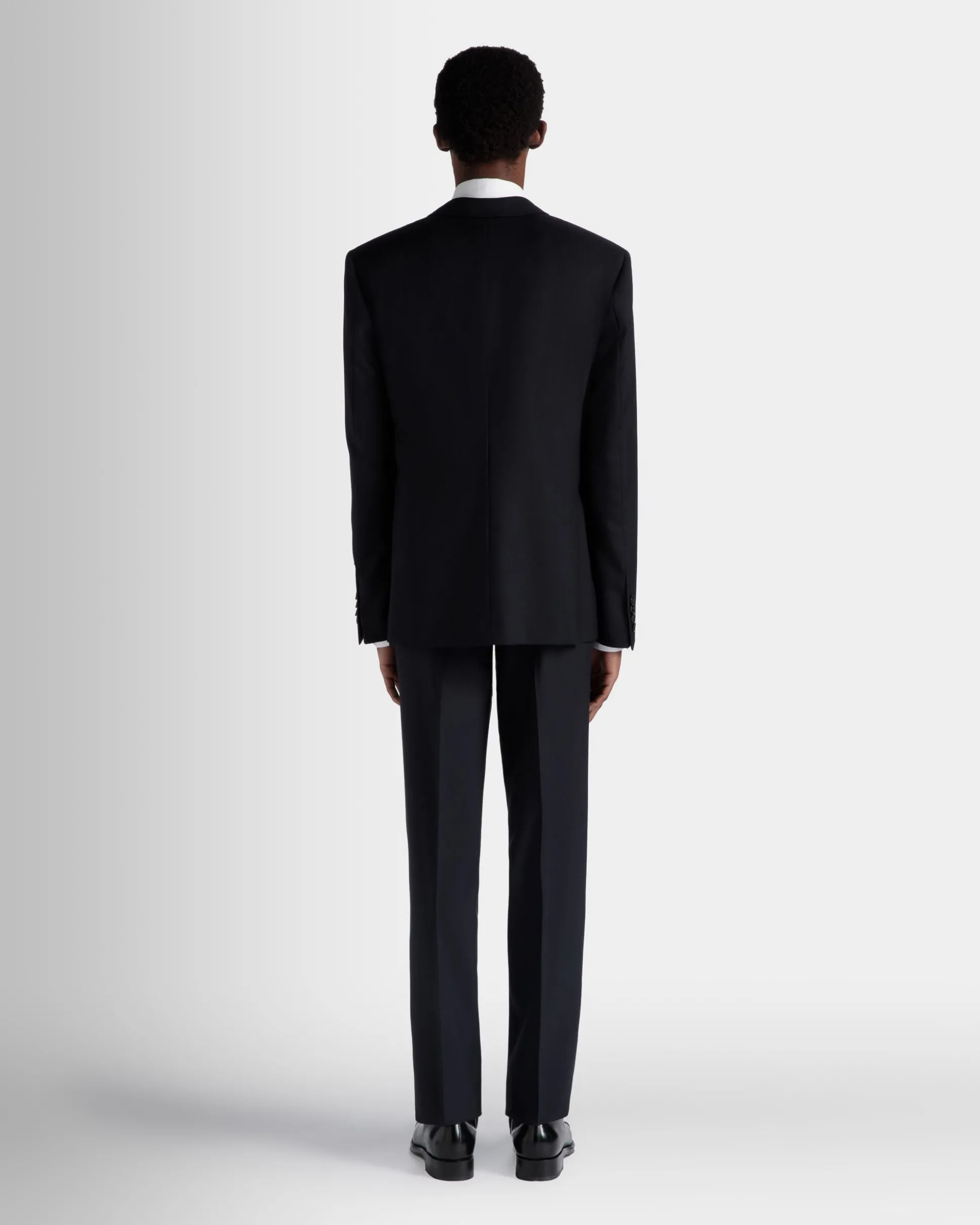 Einreihiger Blazer Aus Wolle In Navy Blue Aus Der Adrien Brody Travel-Kollektion