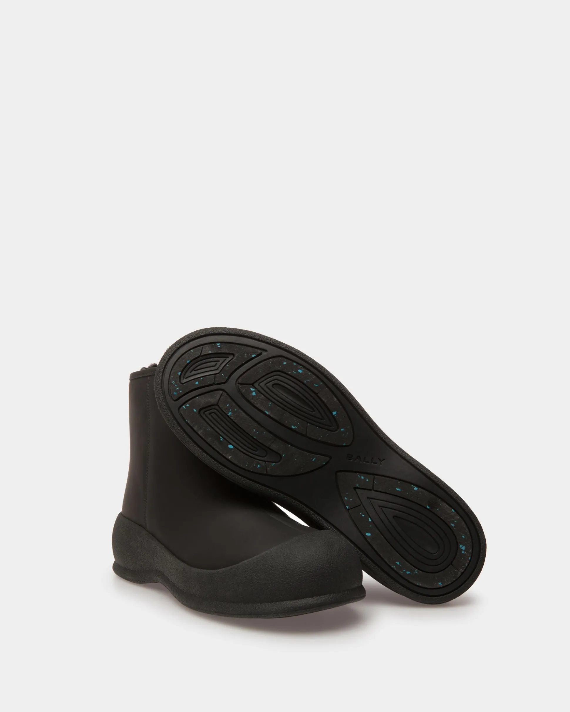 Frei Schneestiefel Aus Leder In Schwarz