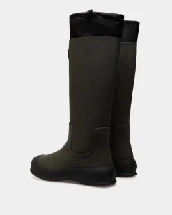 Frei Stiefel Aus Gummiertem Leder In Military Green