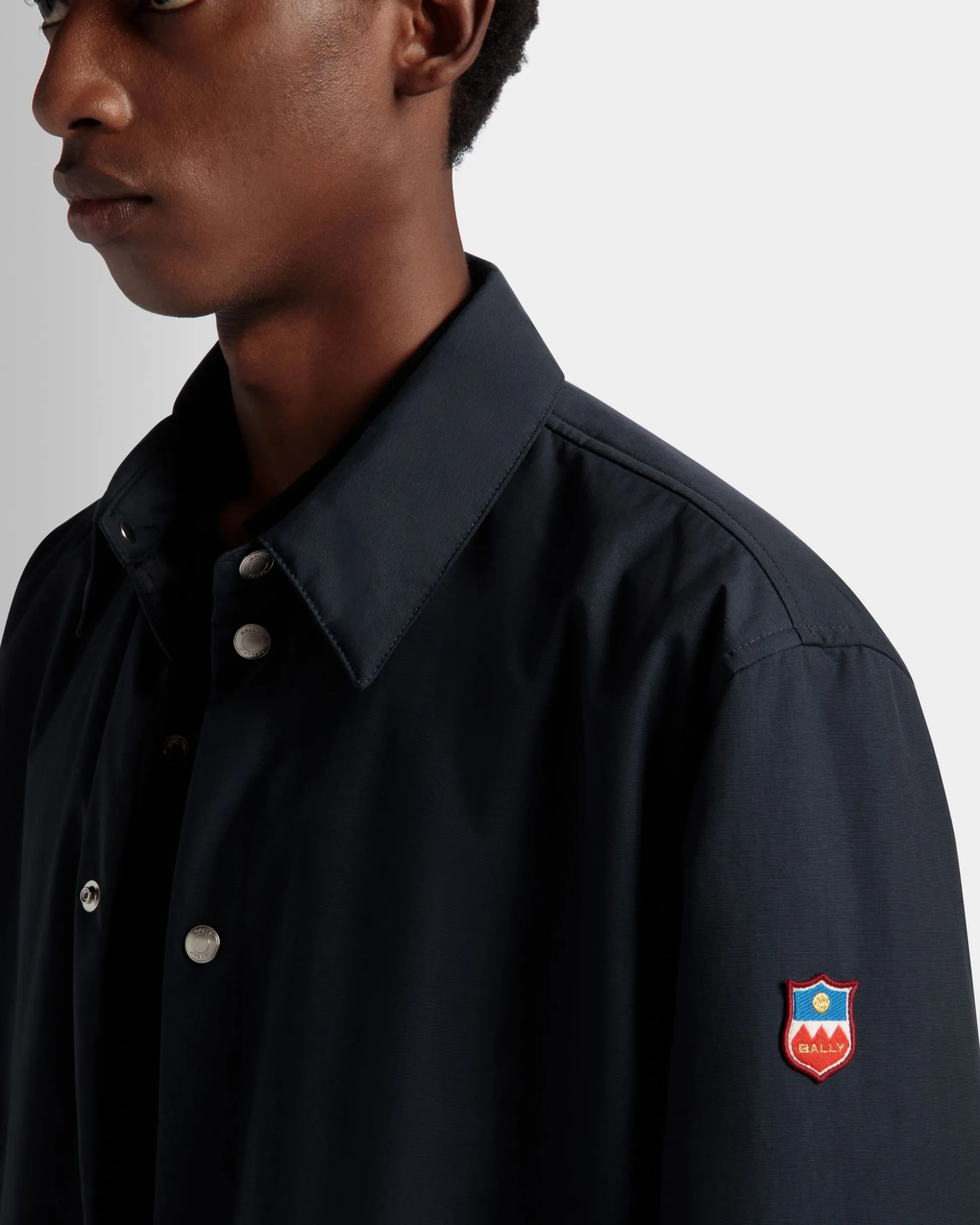 Gefütterte Hemdjacke Aus Nylon In Navy Blue