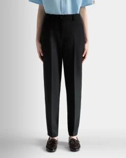 Gerade Geschnittene Hose Aus Wolle In Schwarz