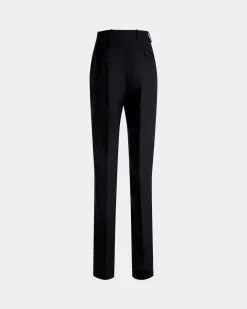 Gerade Geschnittene Hose Aus Einer Wollmischung In Navy Blue