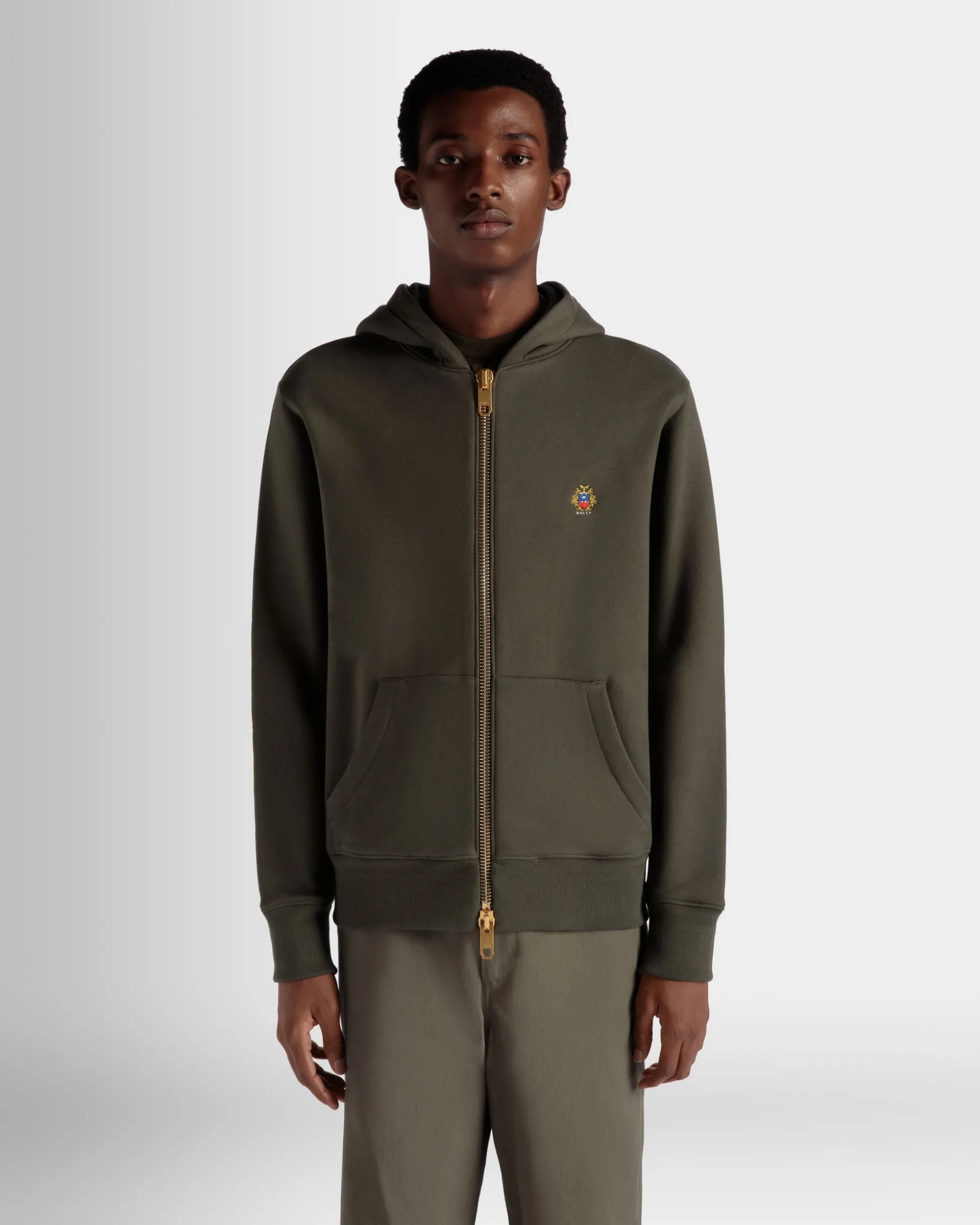 Kapuzenpullover Aus Kaschmirgemisch In Olive Green Aus Der Adrien Brody Travel-Kollektion