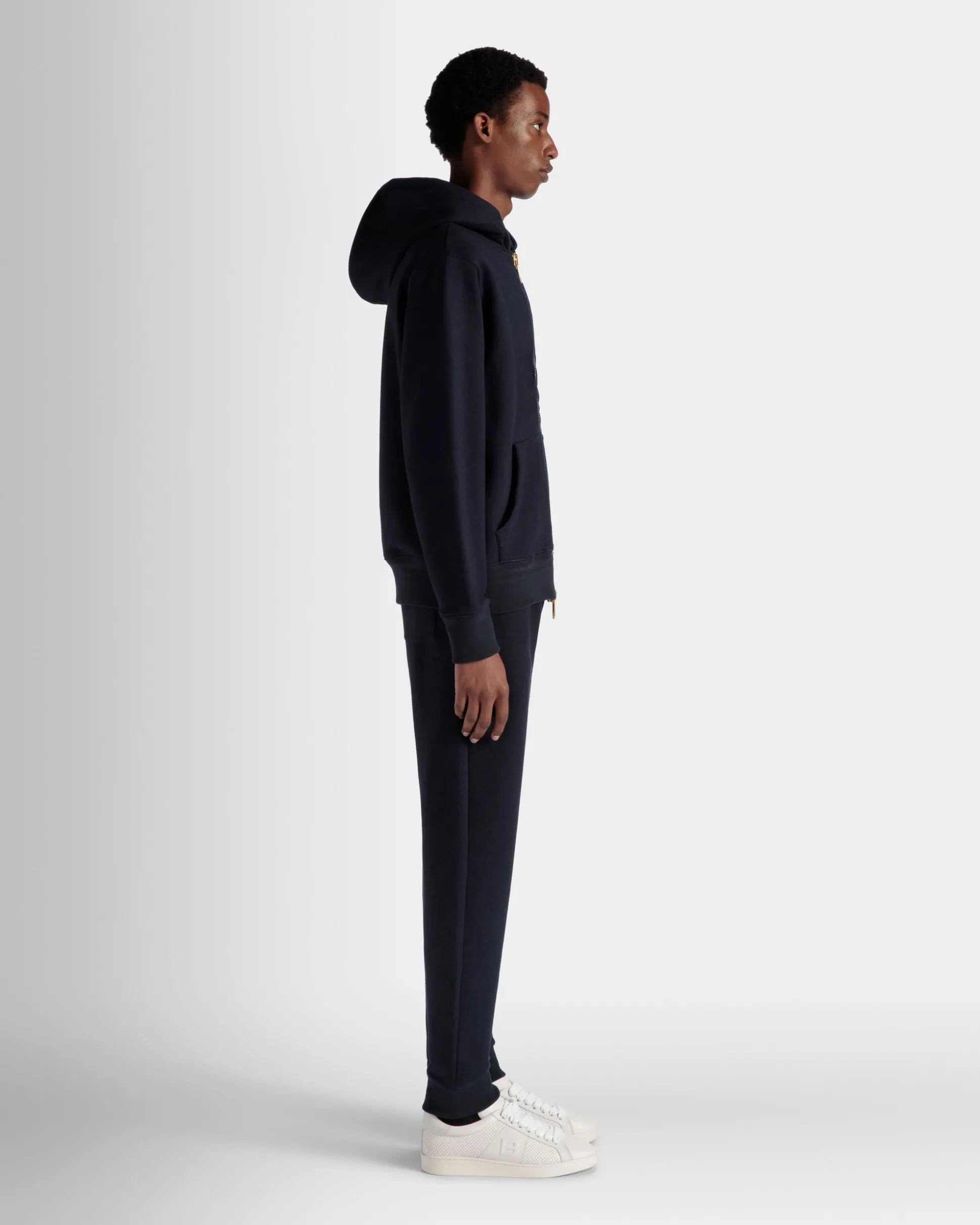 Kapuzenpullover Aus Kaschmirgemisch In Navy Blue Aus Der Adrien Brody Travel-Kollektion