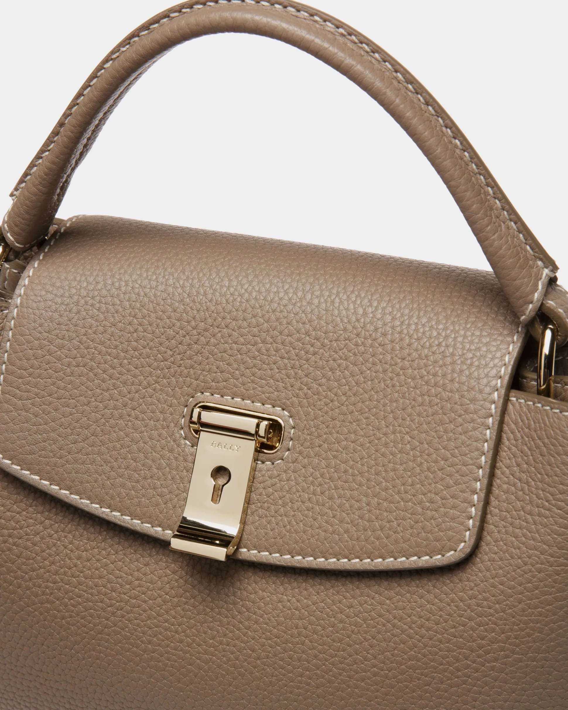 Layka Henkeltasche Aus Leder In Hellbraun
