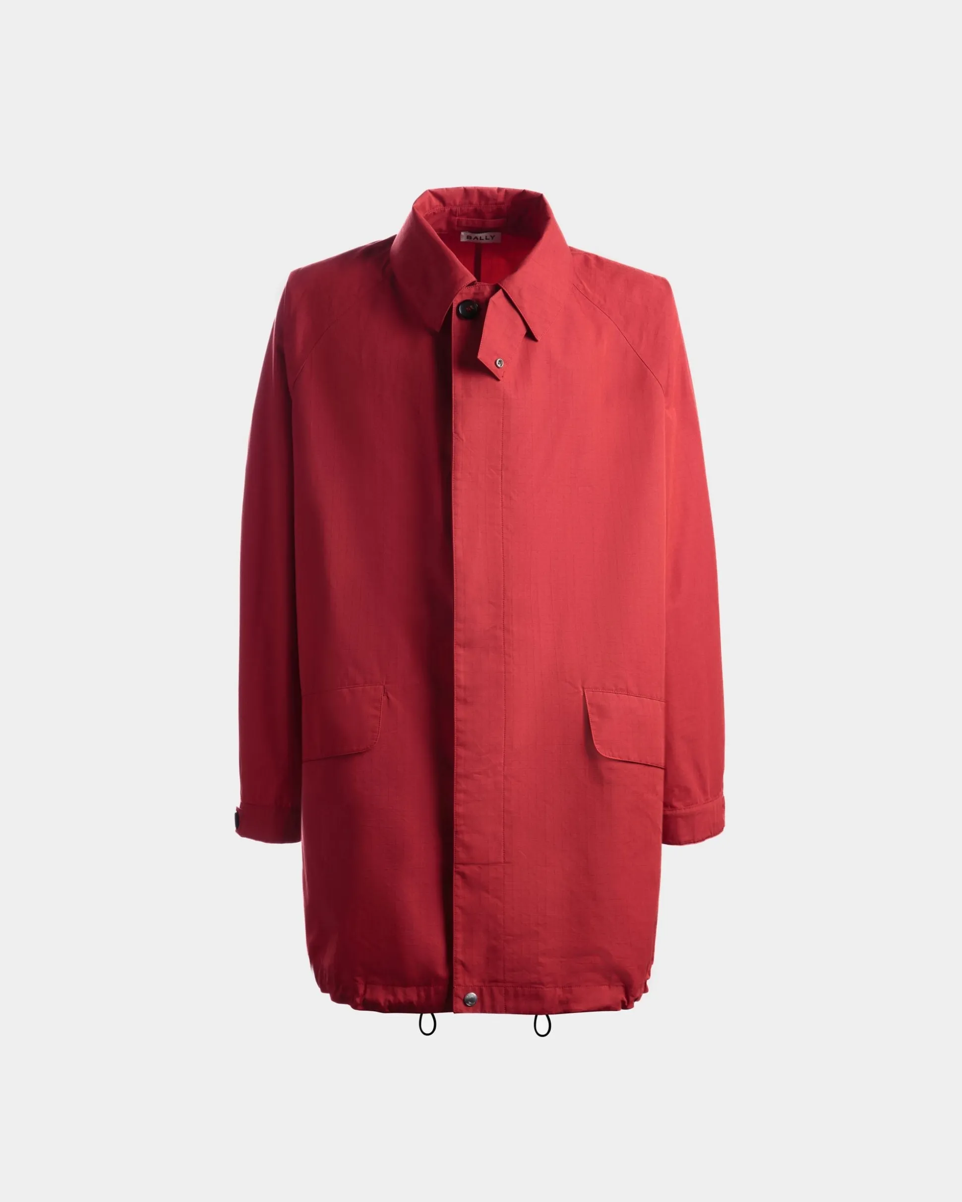 Mantel Aus Nylon In Candy Red