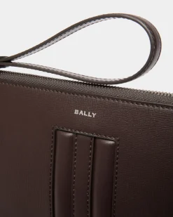 Mythos Pochette Aus Recyceltem Leder In Ebenholzschwarz