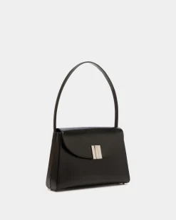 Ollam Schultertasche Aus Leder In Schwarz