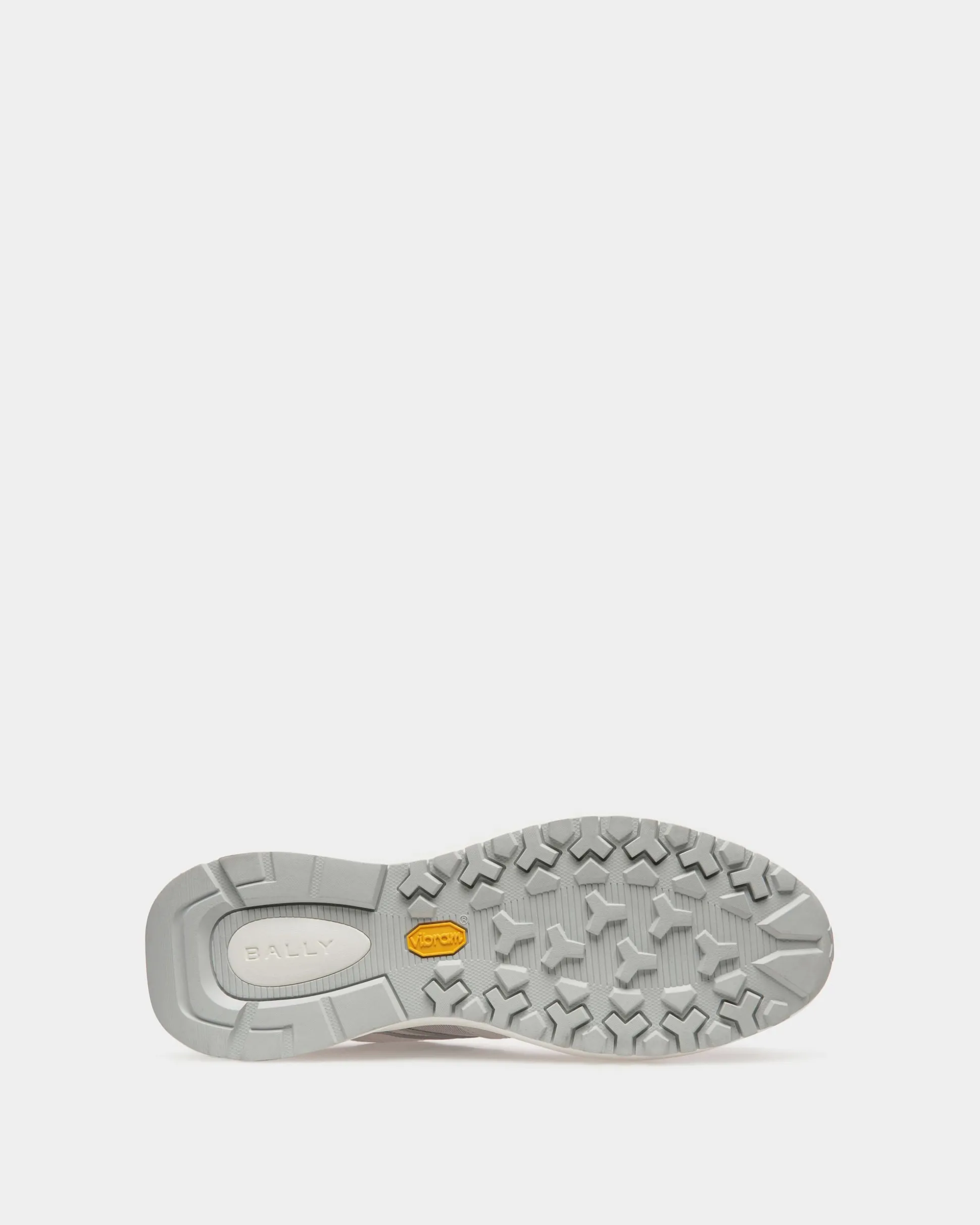 Outline Sneaker Aus Leder Und Nylon In Weiß