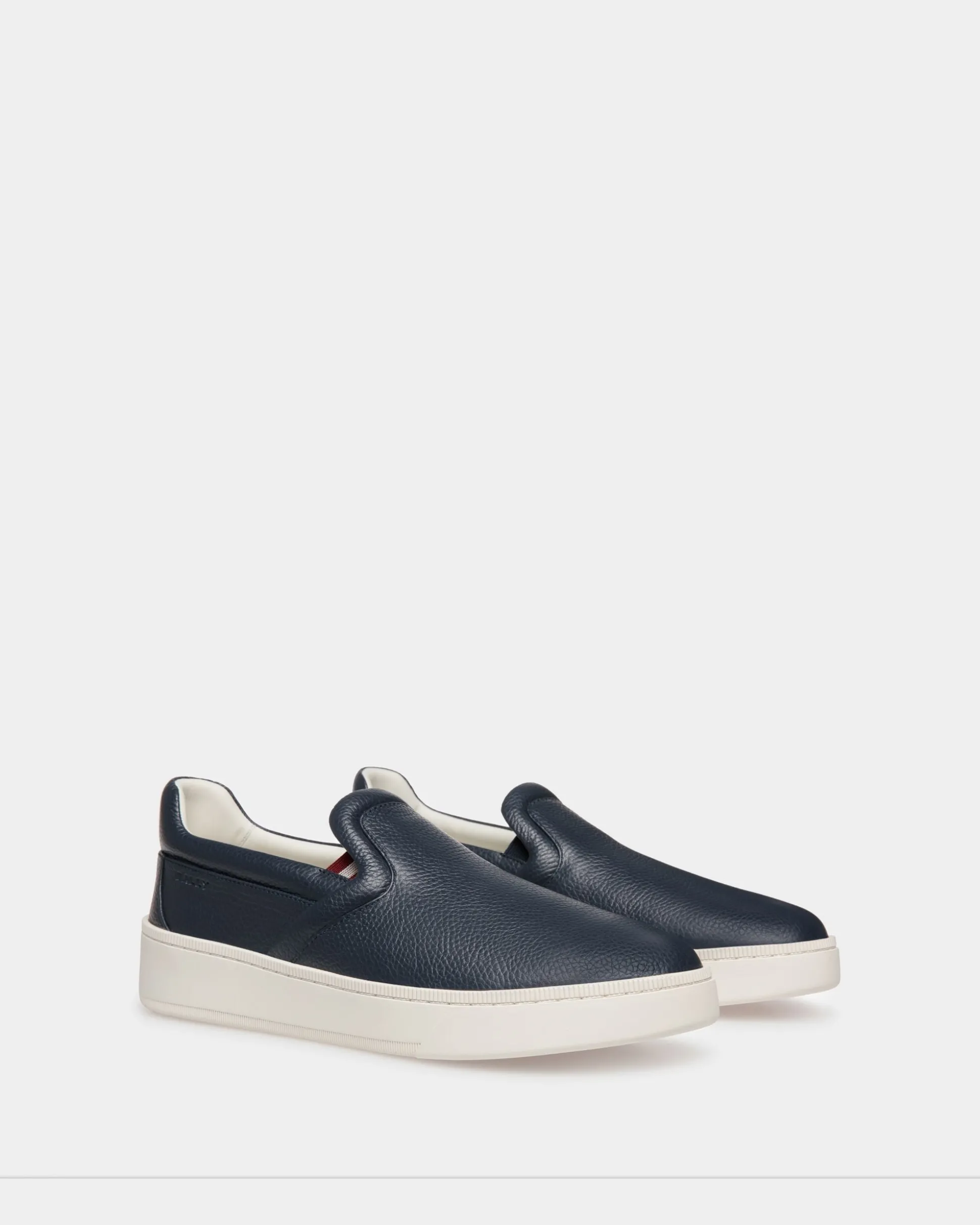Raise Schlupf-Sneaker Aus Genarbtem Leder In Blau