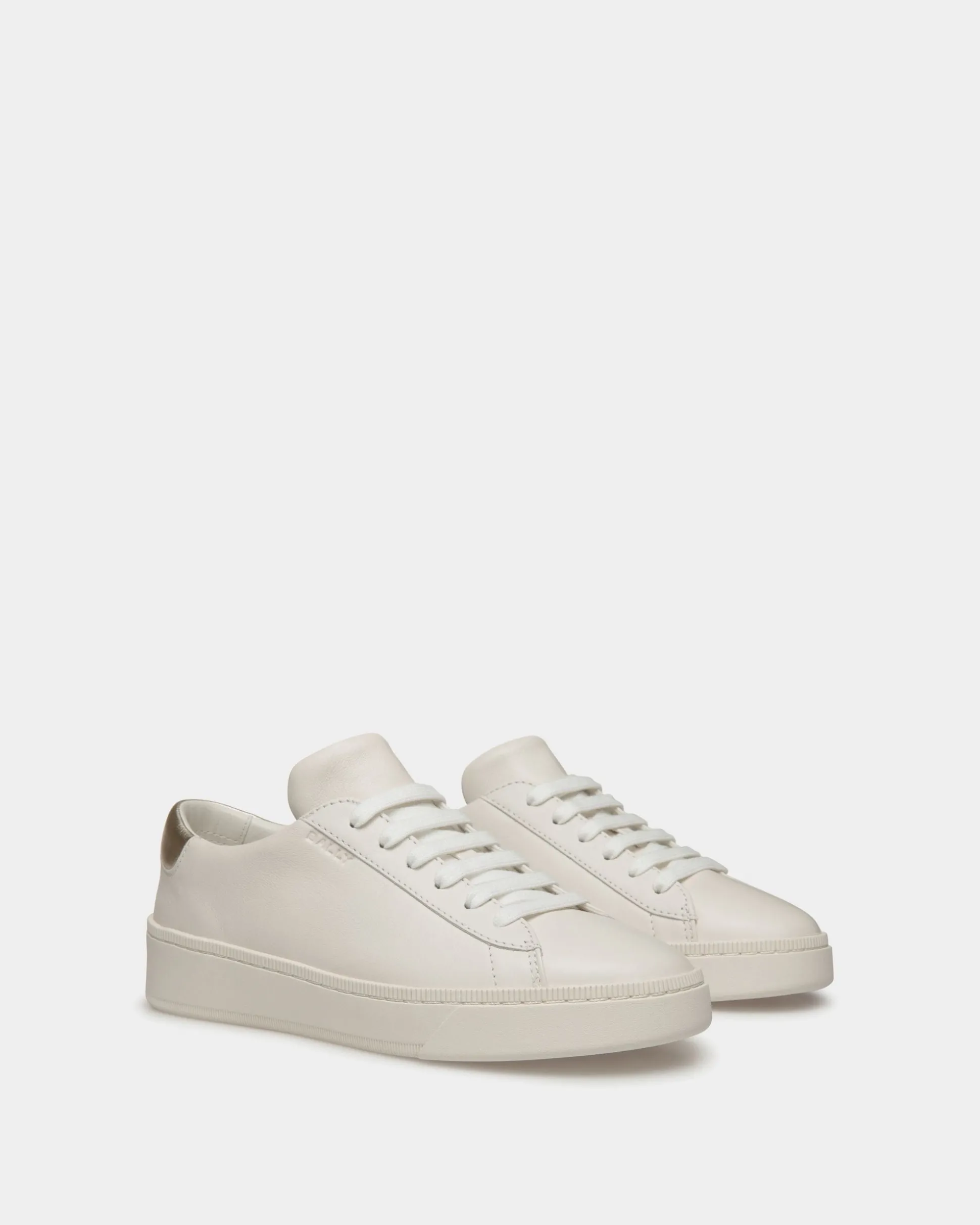 Raise Sneaker Aus Leder In Weiß Und Gold