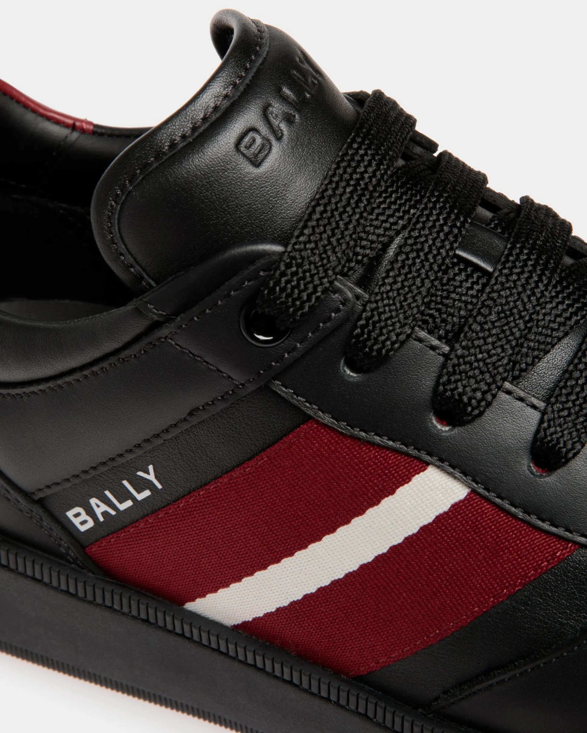 Raise Sneaker Aus Schwarzem Leder