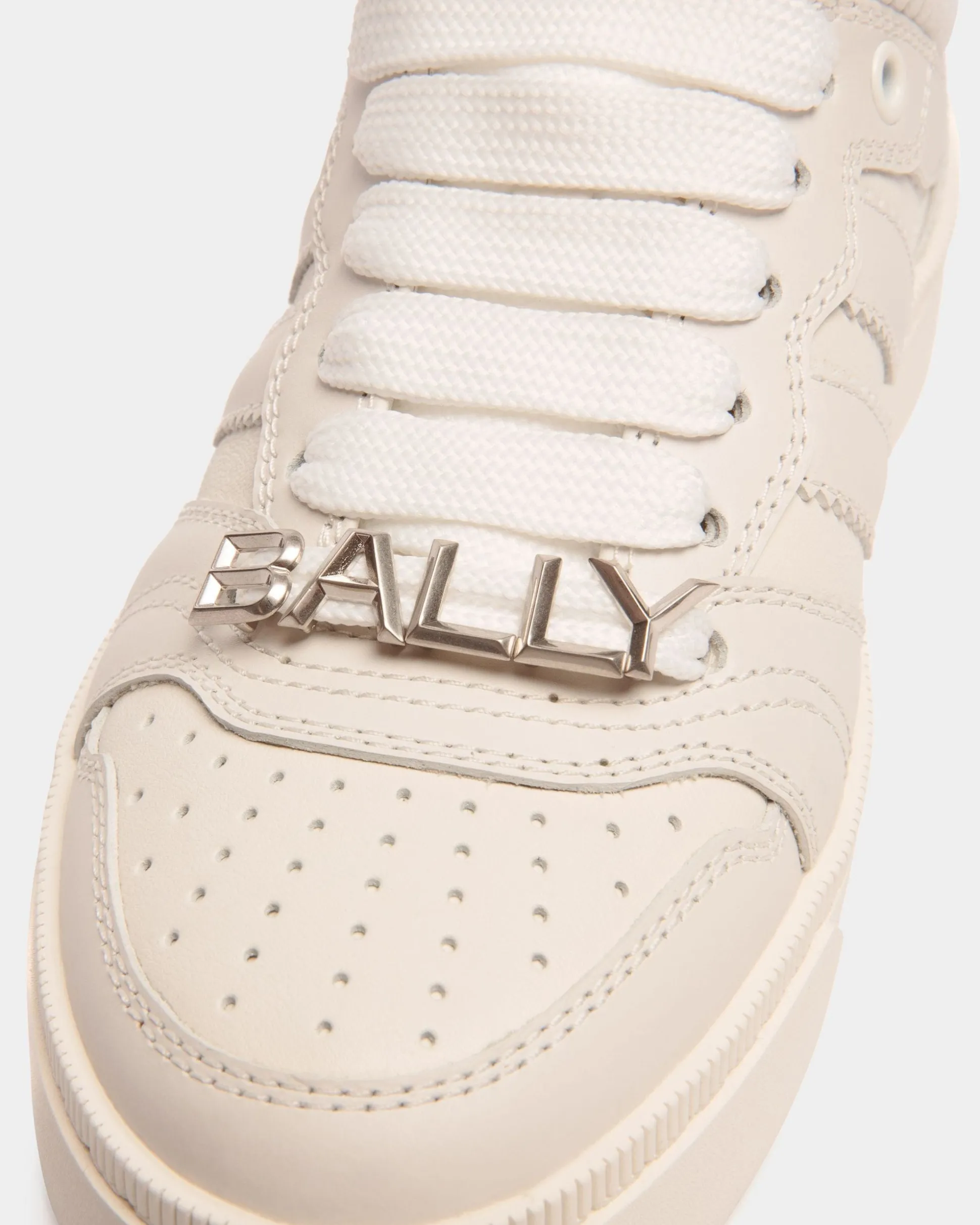 Raise Sneaker Aus Weißem Leder