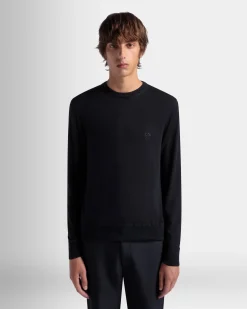 Rundhalspullover Aus Kaschmir In Navy Blue Aus Der Adrien Brody Travel-Kollektion