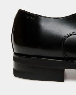 Scribe Un Derby-Schuh Aus Leder In Schwarz