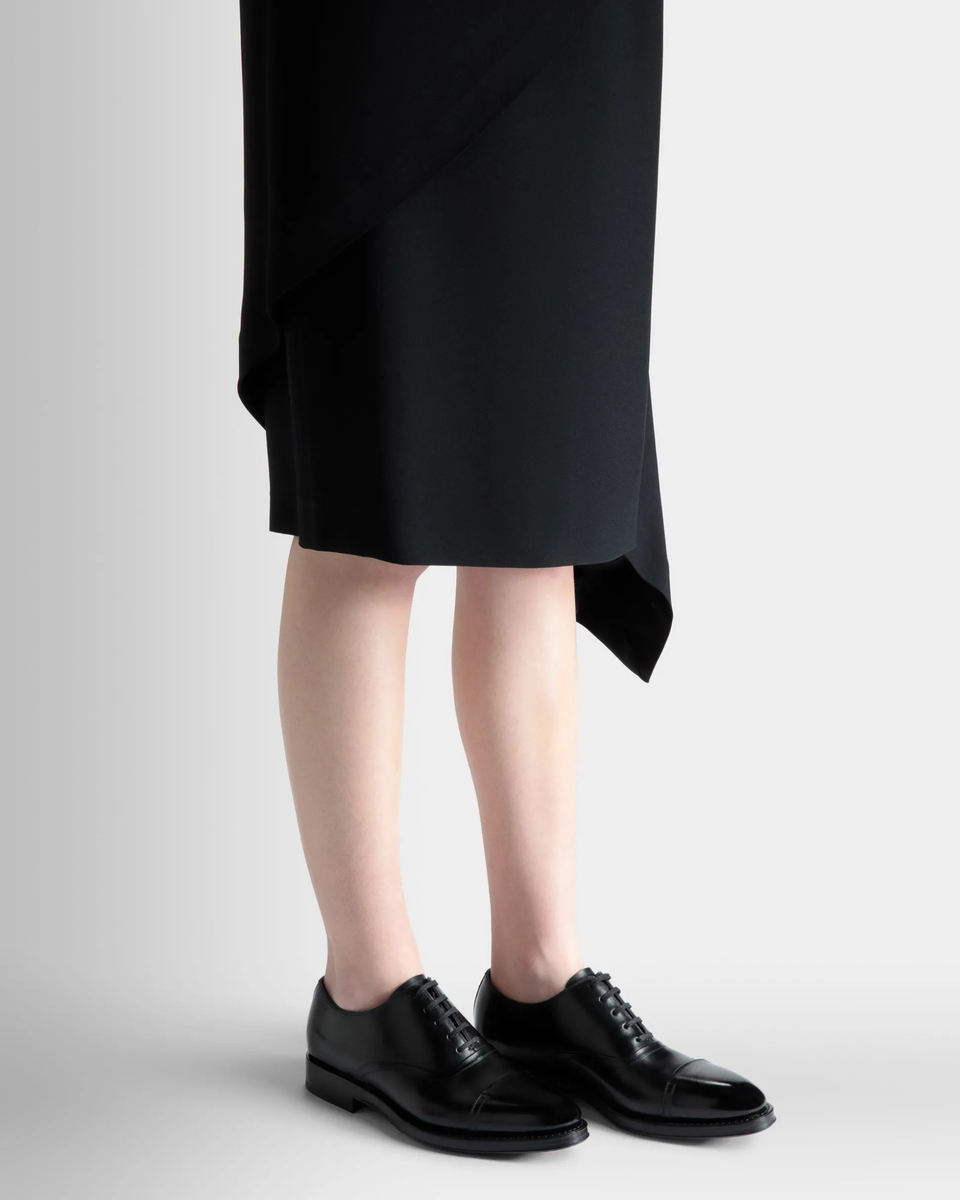 Scribe Un Oxford-Schuh Aus Leder In Schwarz
