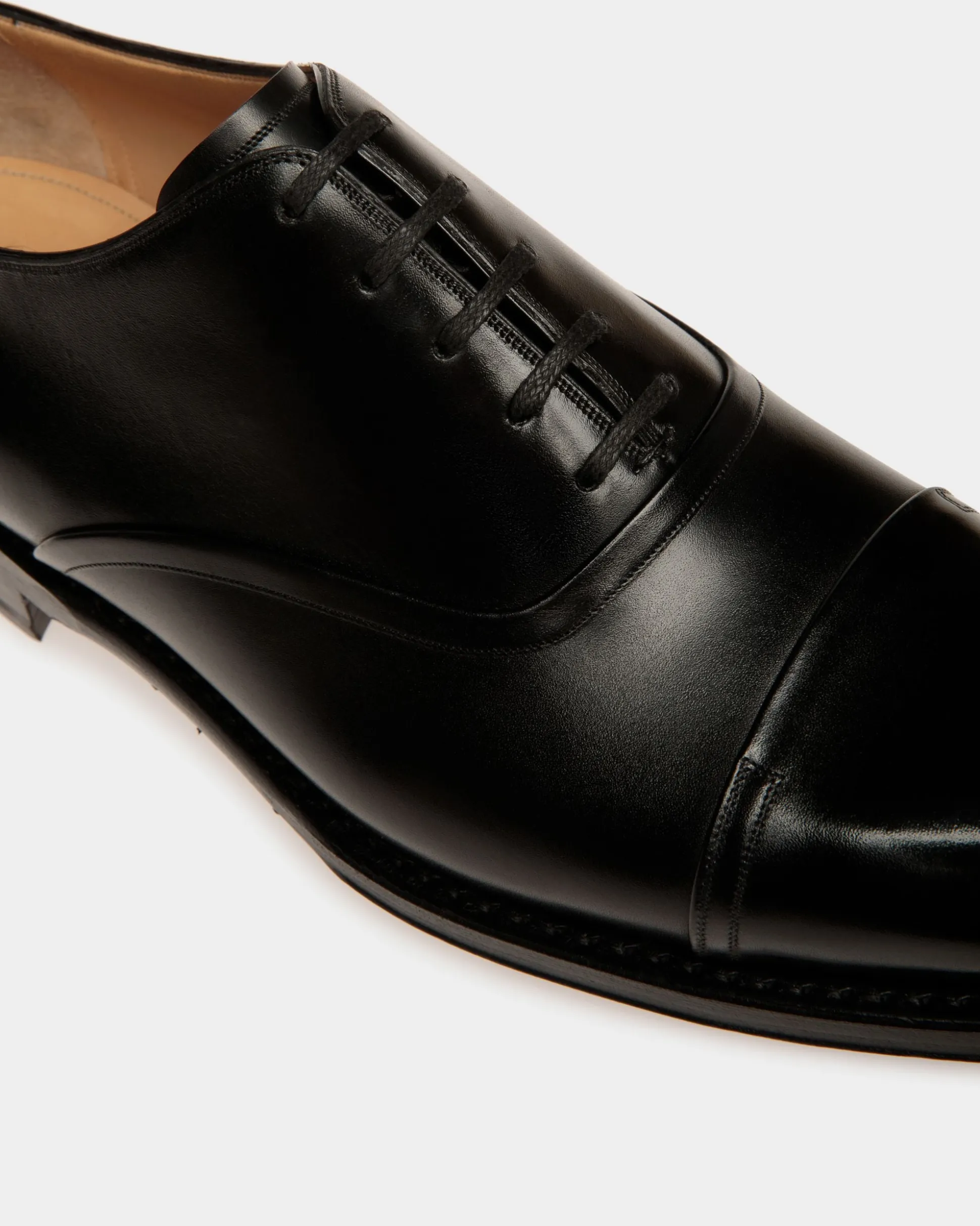 Scribe Un Oxford-Schuh Aus Leder In Schwarz