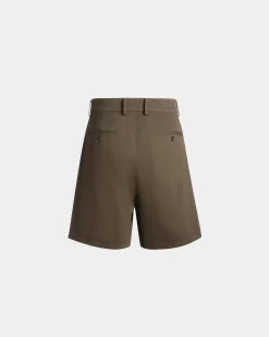 Shorts Aus Baumwolle In Military Green Aus Der Adrien Brody Travel-Kollektion