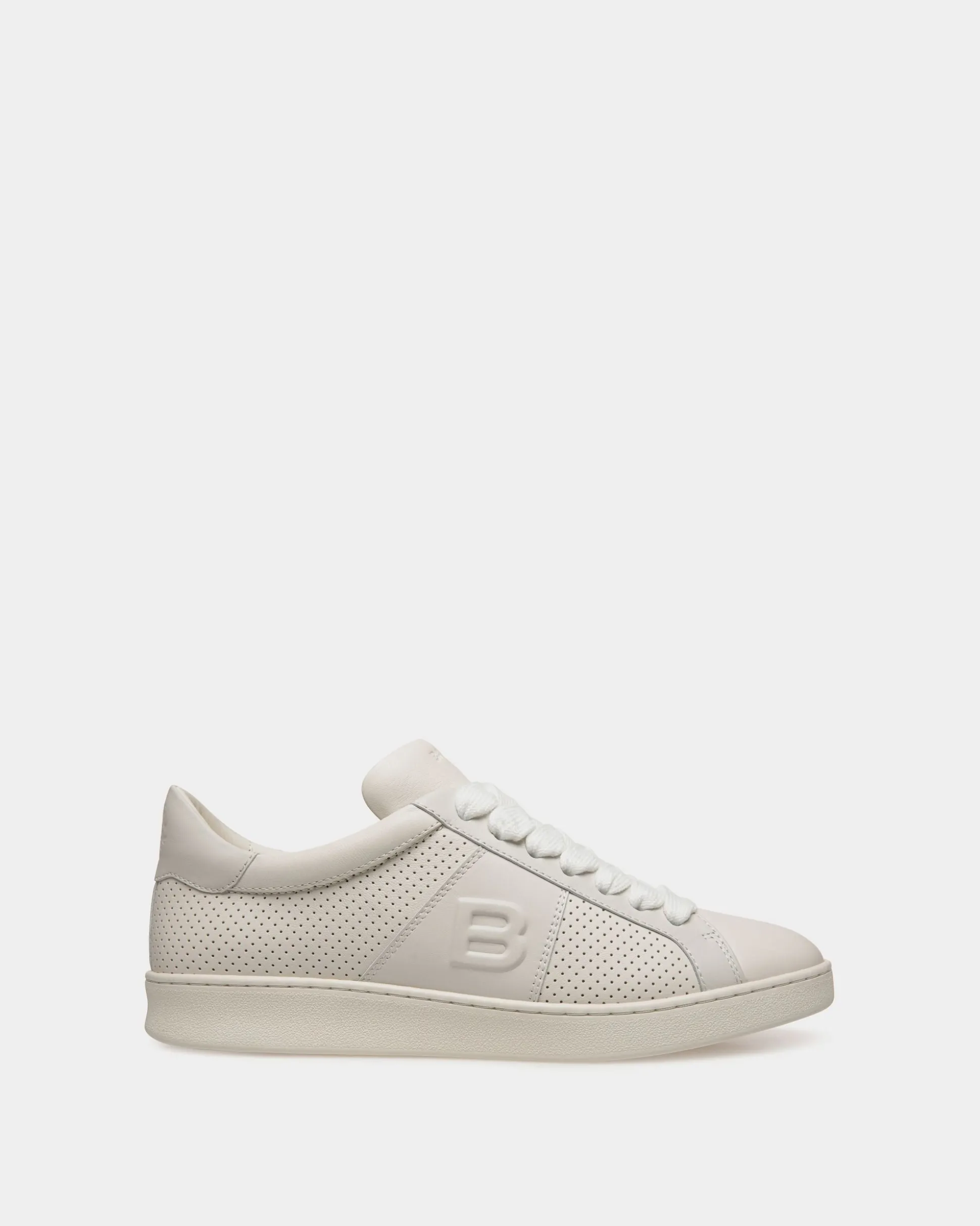 Sneaker Aus Leder In Weiß Aus Der Adrien Brody Travel-Kollektion