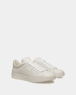 Sneaker Aus Leder In Weiß Aus Der Adrien Brody Travel-Kollektion