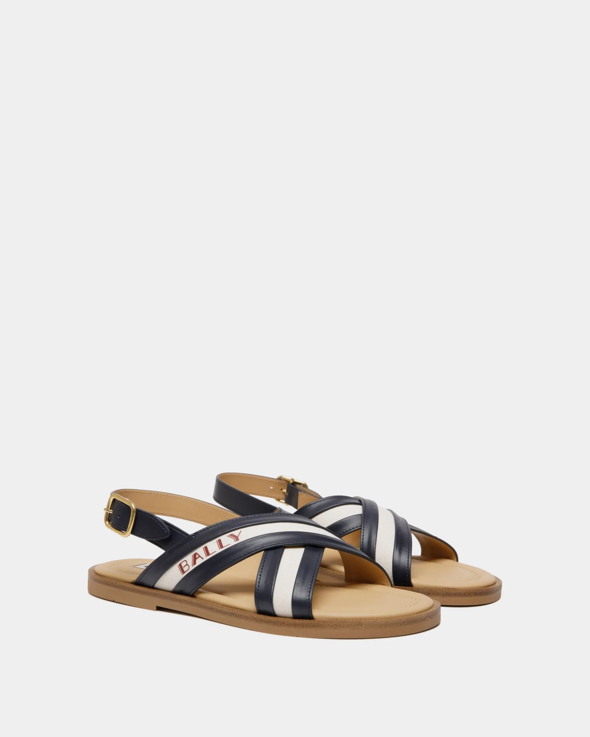 Summer Capsule In Navy Blue Aus Natürlichem Leder Und Leinwand