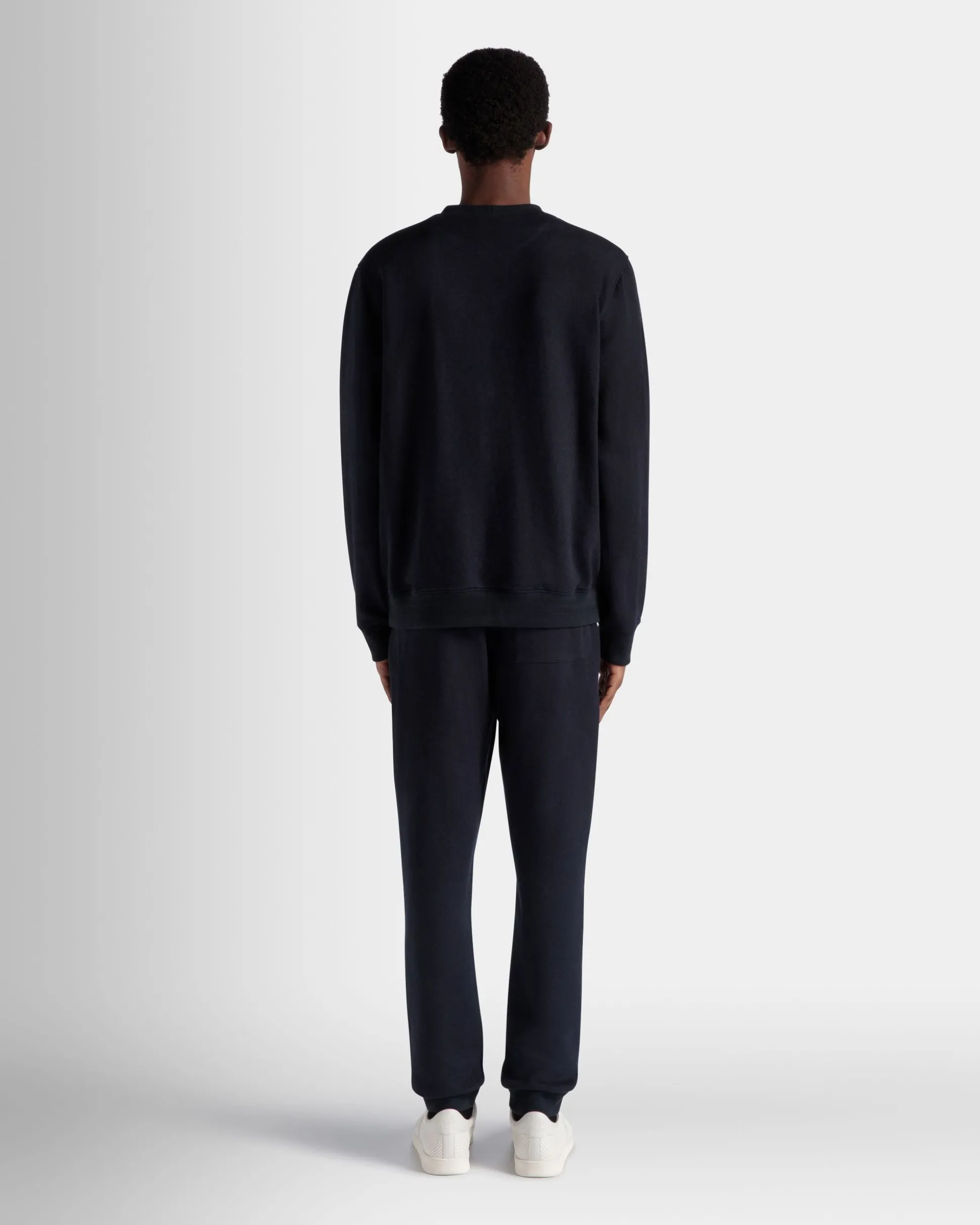 Sweatshirt Mit Rundhalsausschnitt Aus Kaschmirgemisch In Navy Blue Aus Der Adrien Brody Travel-Kollektion