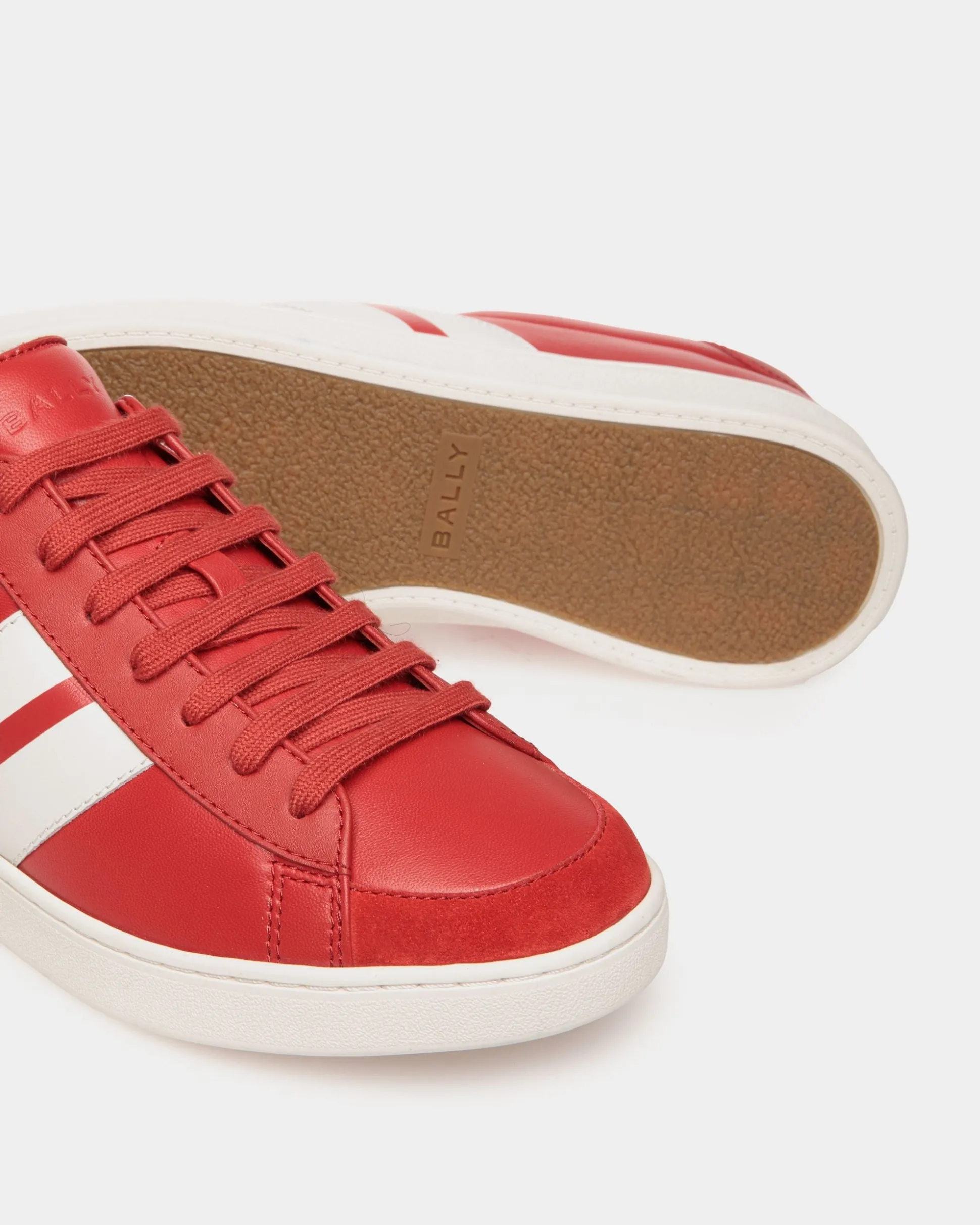 Tennis Sneaker Aus Leder In Candy Red Und Weiß