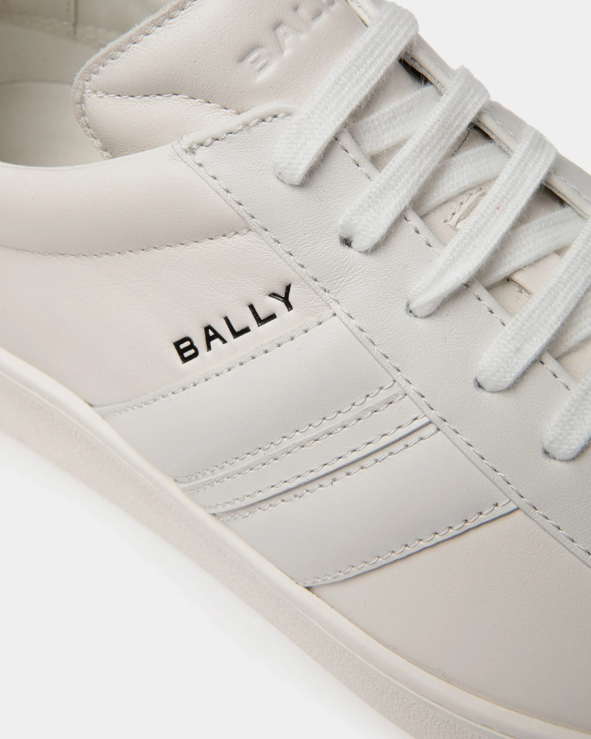 Tennis Sneaker Aus Leder In Weiß