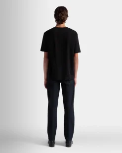 T-Shirt Aus Baumwolle In Schwarz Aus Der Adrien Brody Travel-Kollektion