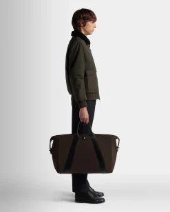 Weekender Aus Nylon In Military Green Und Schwarz Aus Der Adrien Brody Travel-Kollektion